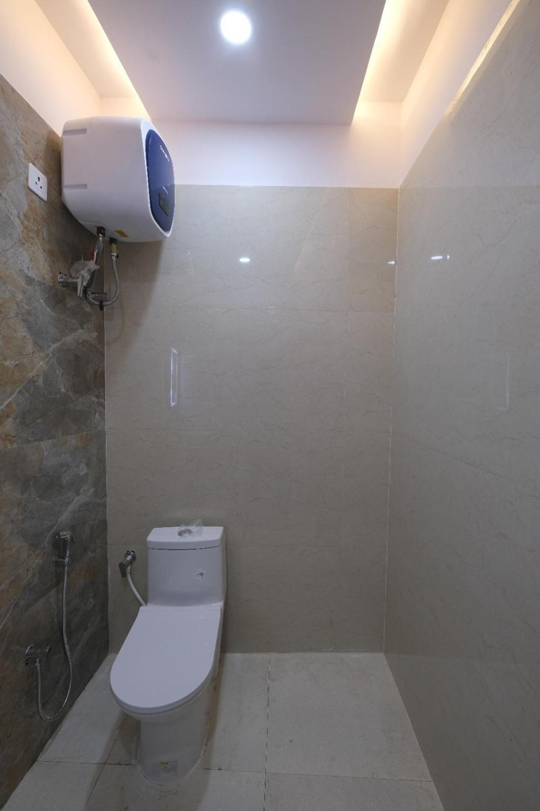 Hotel Sudarshan Ayodhya Extérieur photo