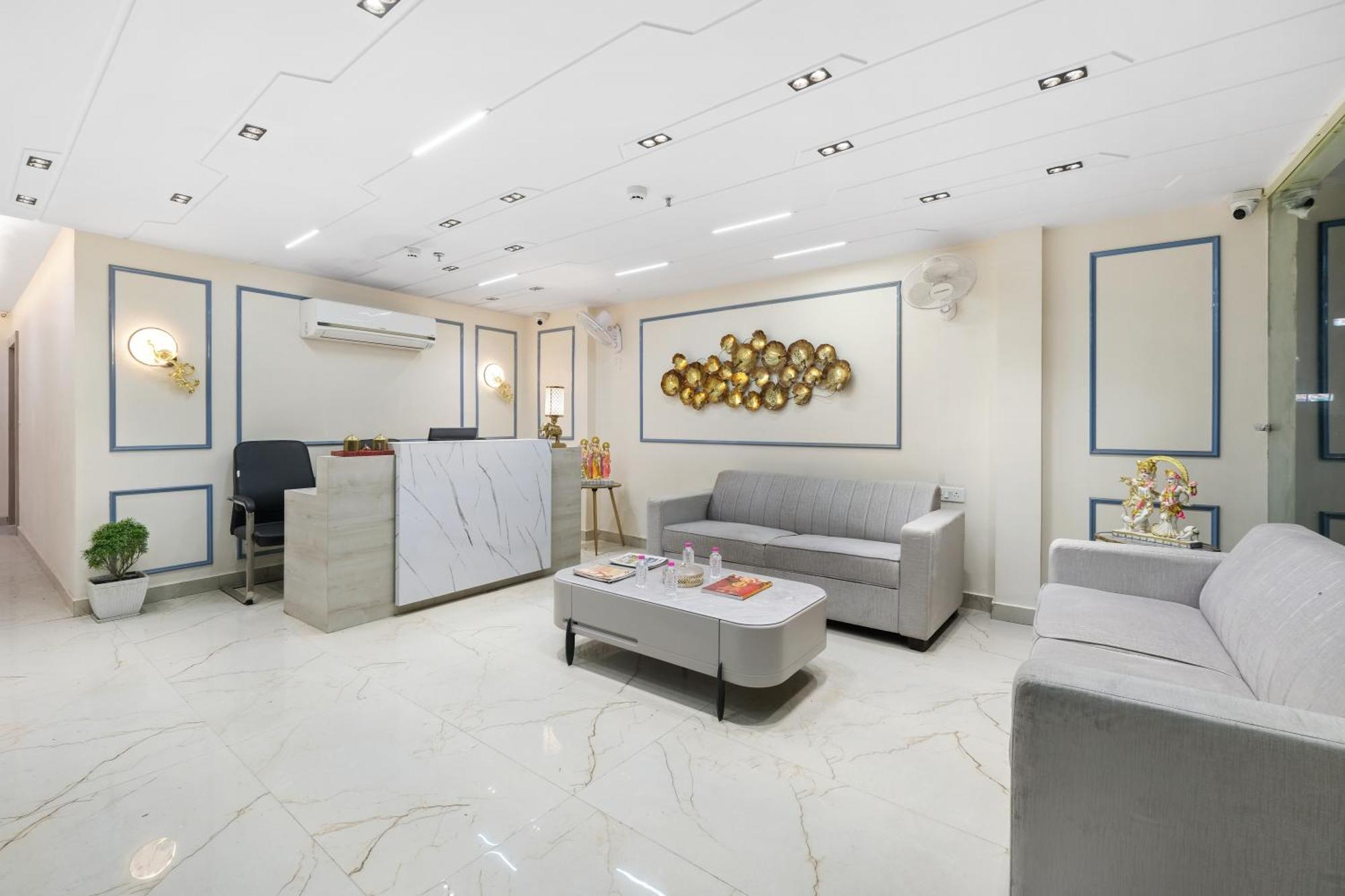 Hotel Sudarshan Ayodhya Extérieur photo